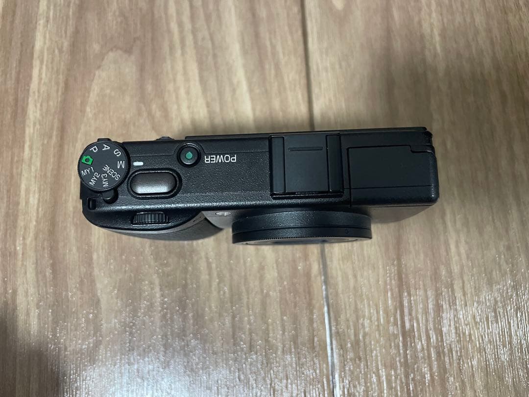 美品 RICOH GR DIGITAL III 本体・シャッター回数1002