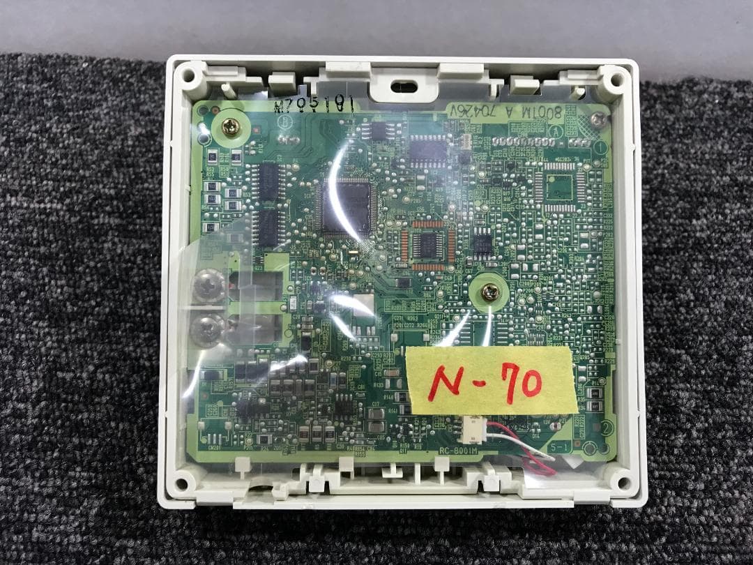 ★N-70◆リサイクル◆給湯器用リモコン 138-N310 RC-8001M
