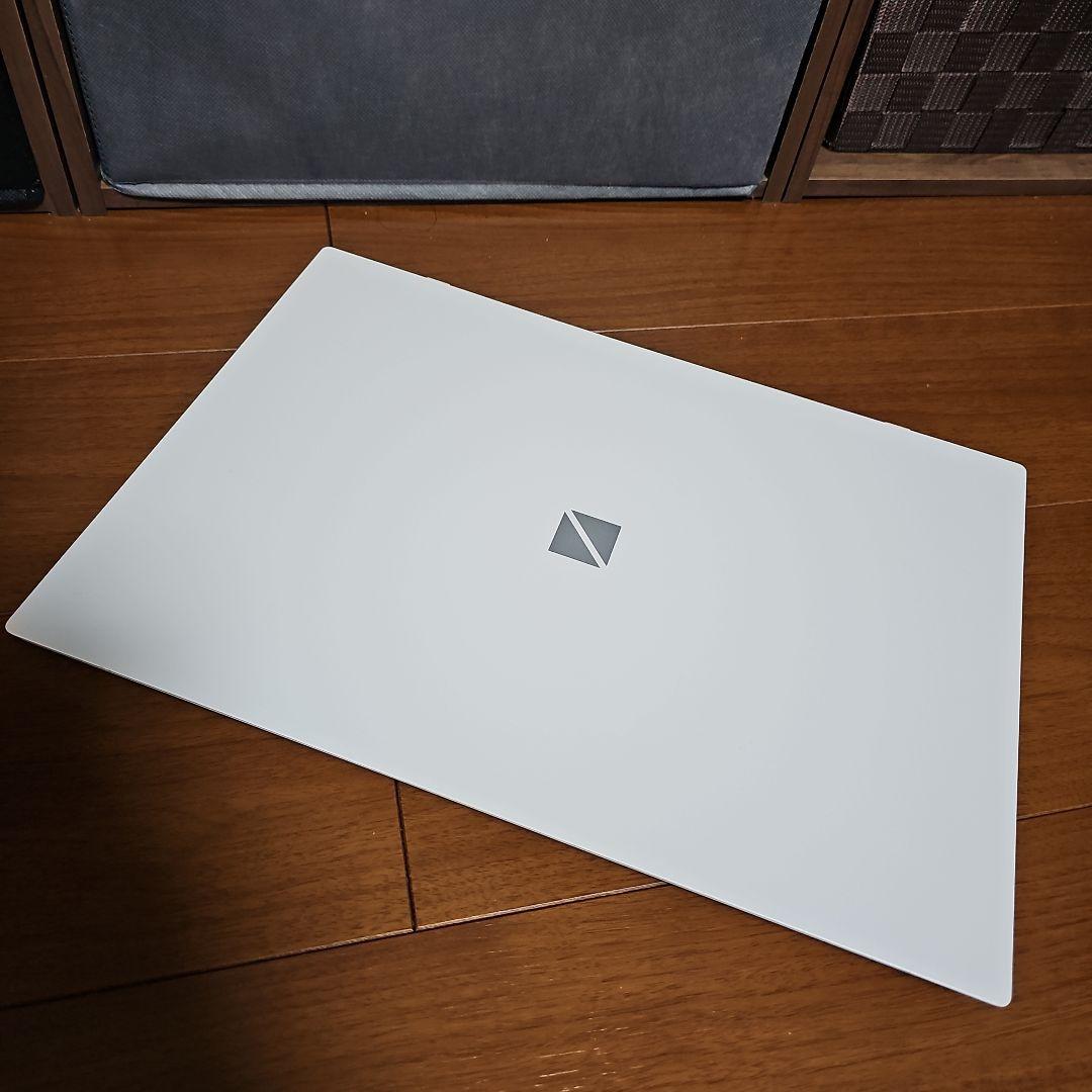 LAVIE 15.6インチ Core i7ノートパソコン　新品バッテリー