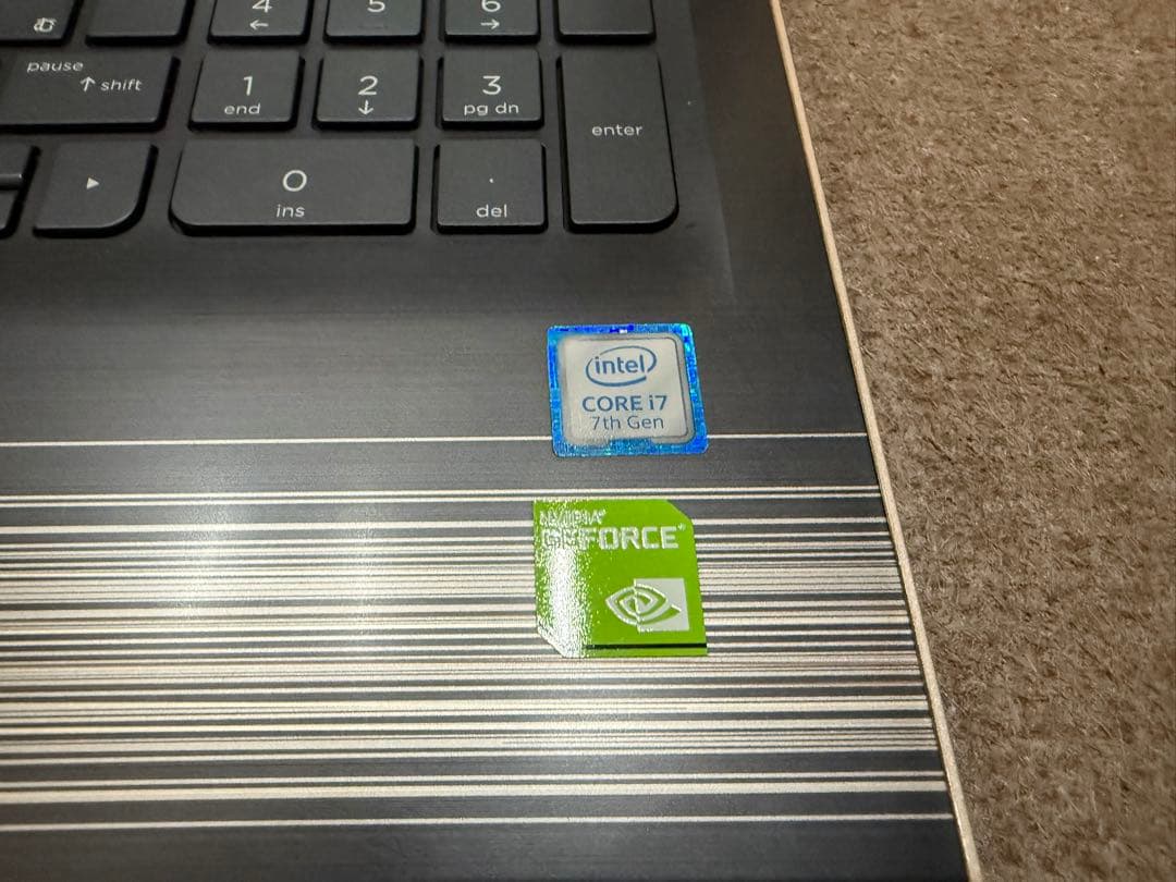 HP Pavilion 15-au129tx　i7 GPU 8GB プチジャンク