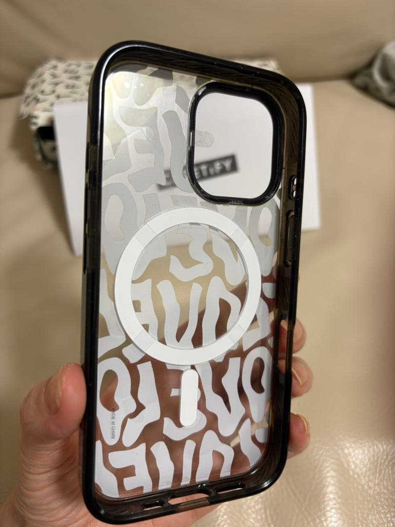 美品◆CASETiFY iPhone 16 インパクトケース MagSafe対応