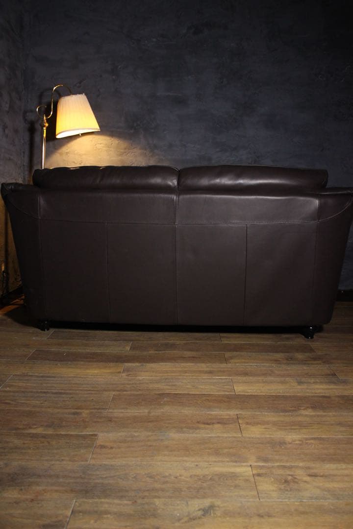 首都圏送無料〜IDC大塚家具 オースチン　2.5人掛け　本革ダークブラウン30万