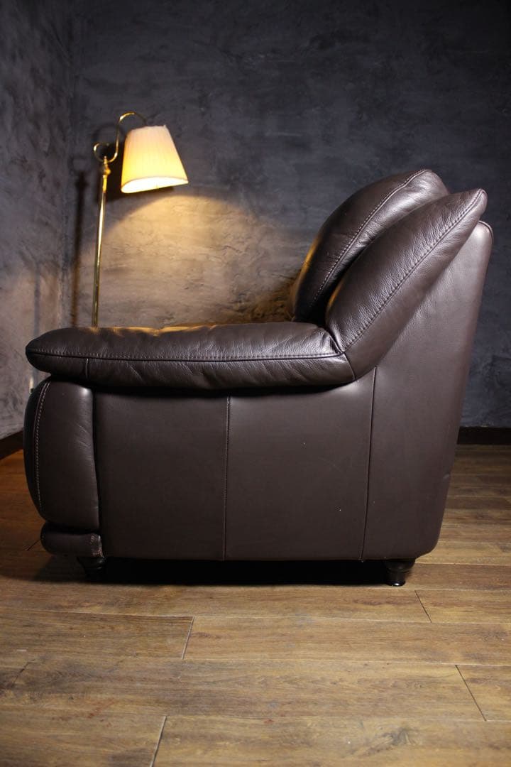 首都圏送無料〜IDC大塚家具 オースチン　2.5人掛け　本革ダークブラウン30万