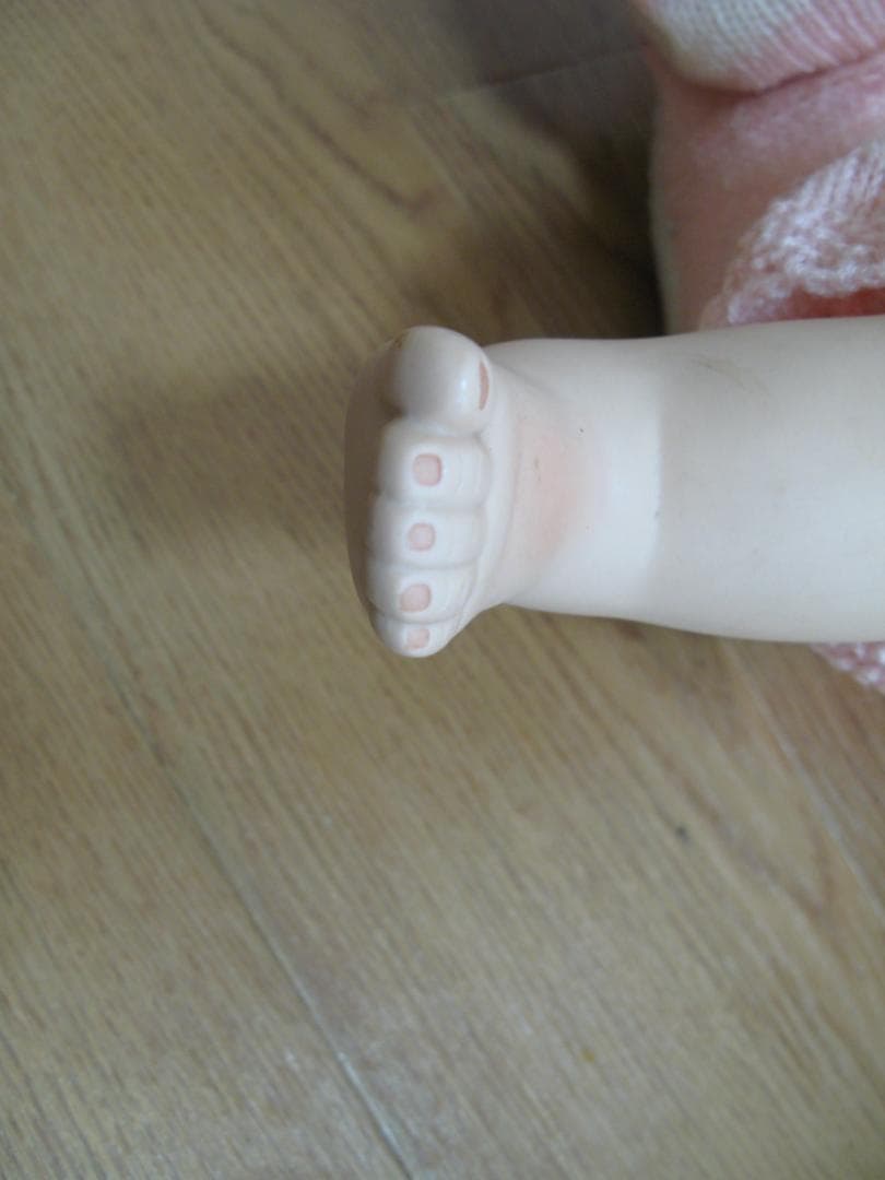 ビスクドール　赤ちゃん　ベビードール　　ニット　52㎝