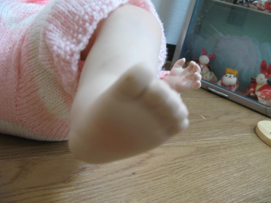 ビスクドール　赤ちゃん　ベビードール　　ニット　52㎝