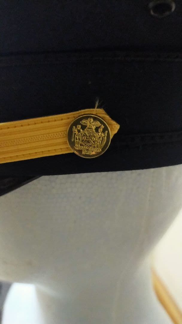 ニューヨーク市警察（NYPD）制帽とバッジ