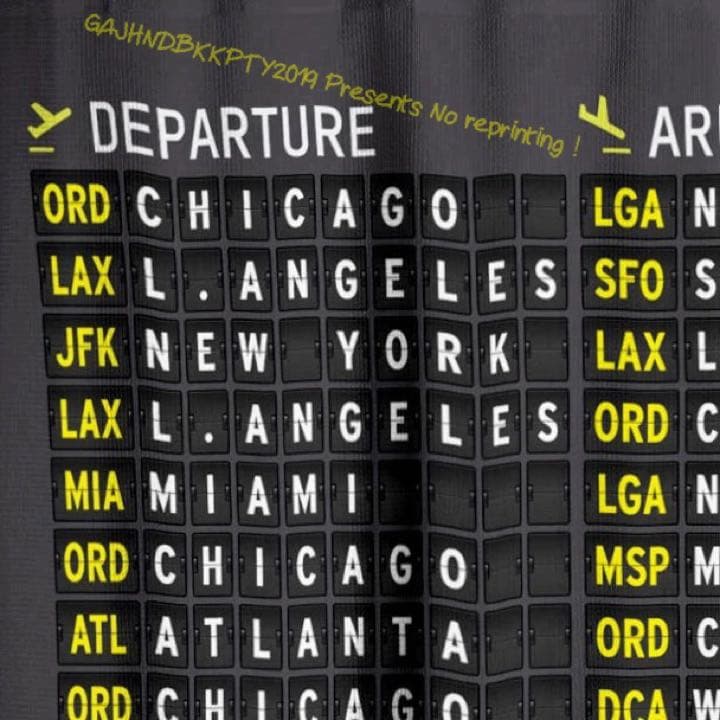 空港 出発 到着 便 搭乗 案内 表示板 パタパタ シャワー カーテン 間仕切り