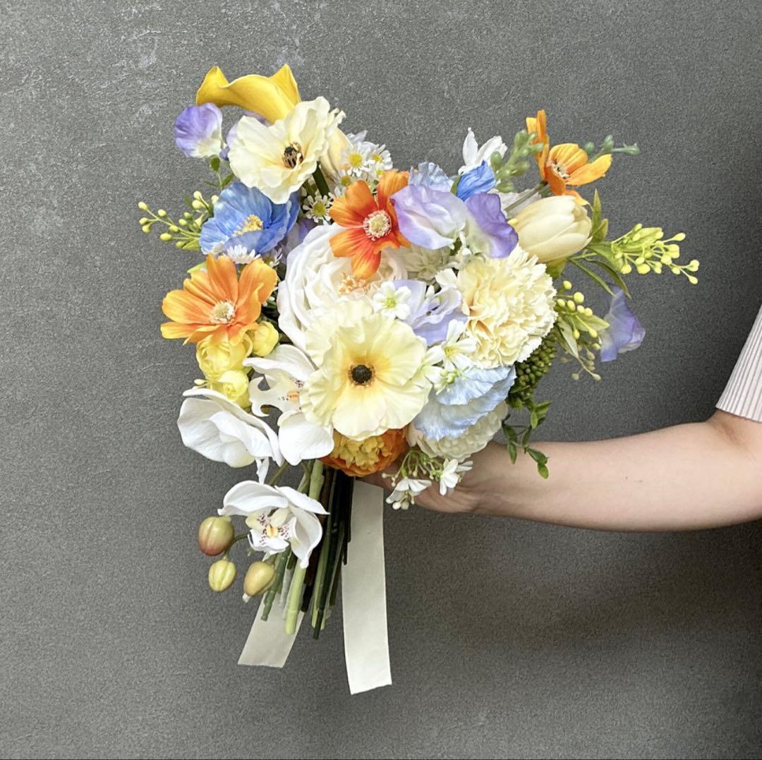 ウェディングブーケ (アーティフィシャルフラワー) オレンジ 青 白 造花