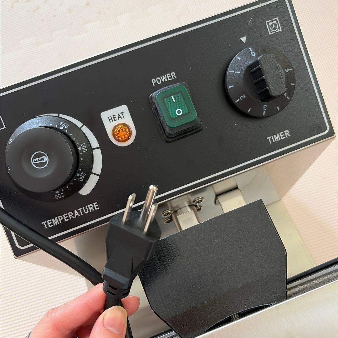 ベビーカステラメーカー　ワッフルメーカー ステンレス製 丸型