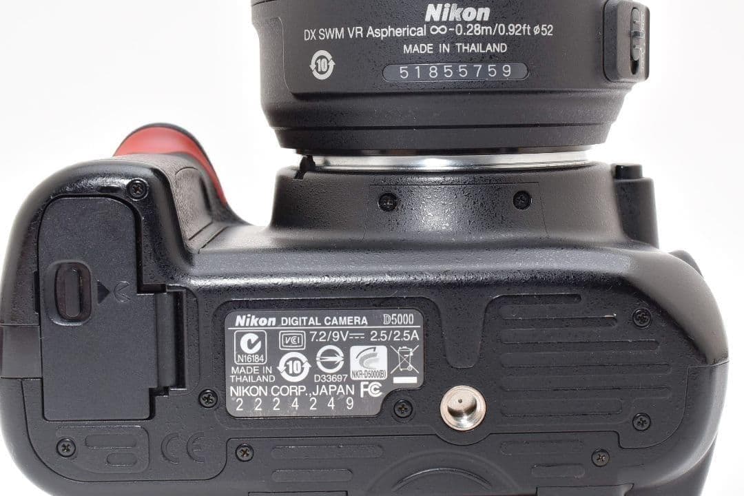 高画質✨️Nikon D5000✨️シングルレンズ✨️バリアングル液晶 一眼レフ