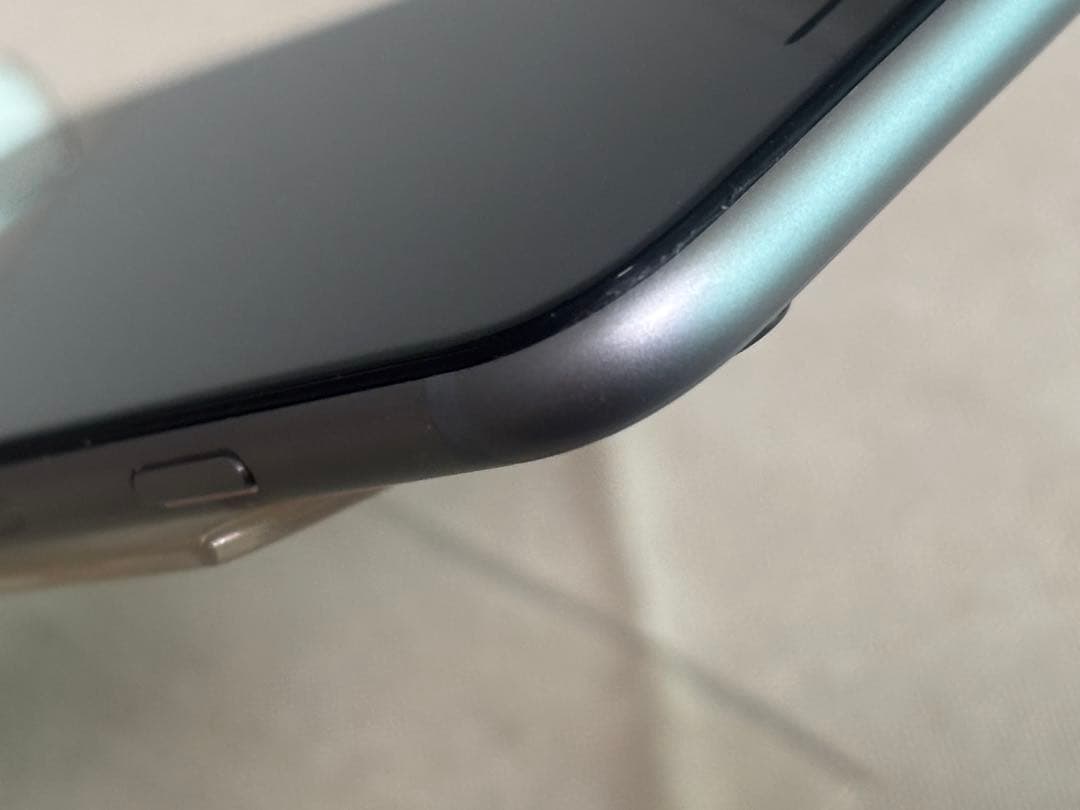 あるぱか❗️【訳あり】iPhone6s 64GB SIMフリーバッテリー新品