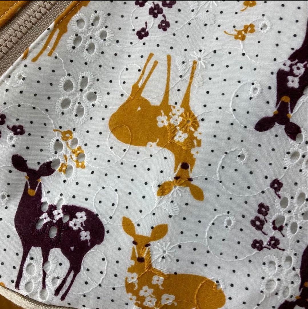 鹿レースのワンショルダー（ホワイト× ブラウン系）