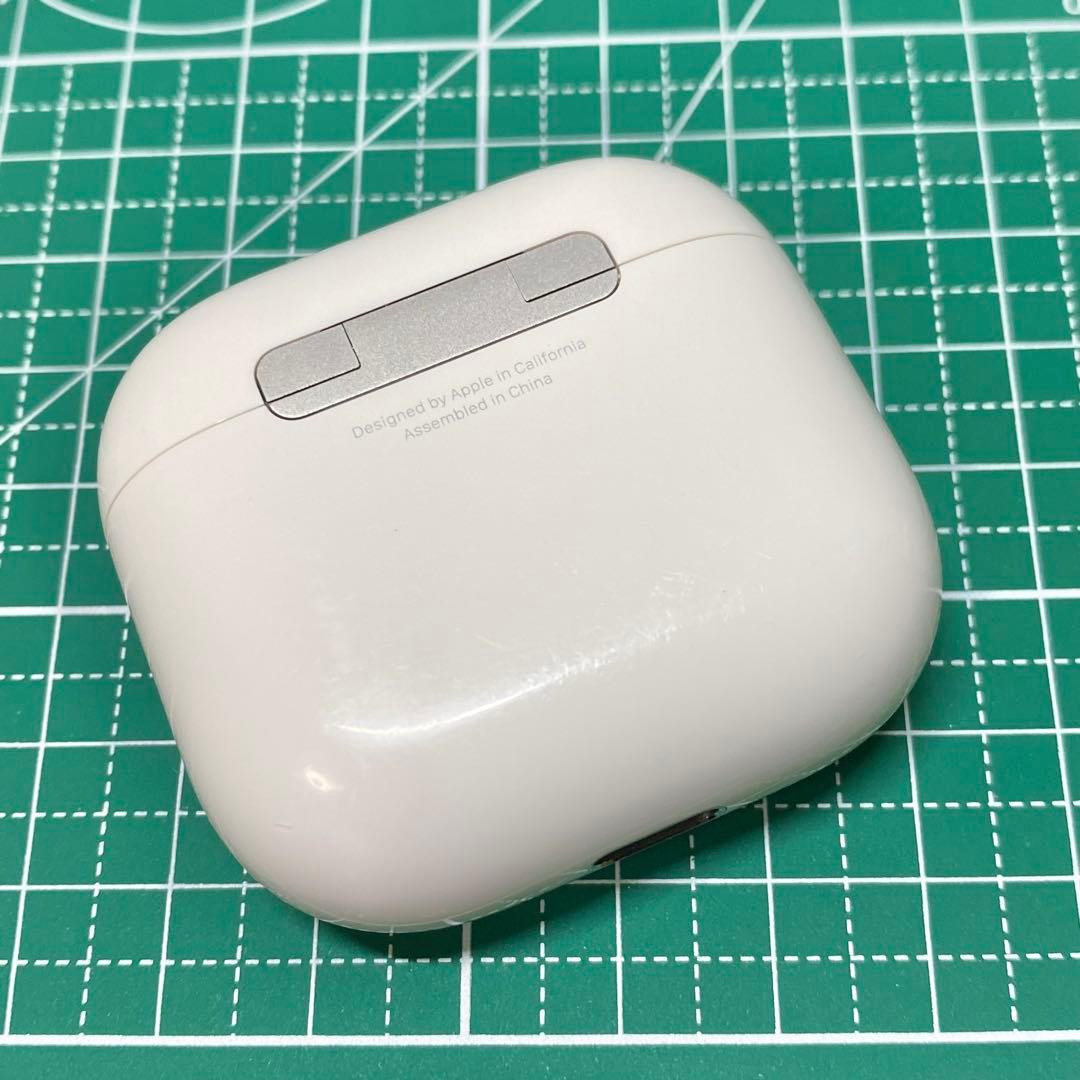 Apple AirPods第4世代 エアポッズ第四世代充電ケース(ANC無し)