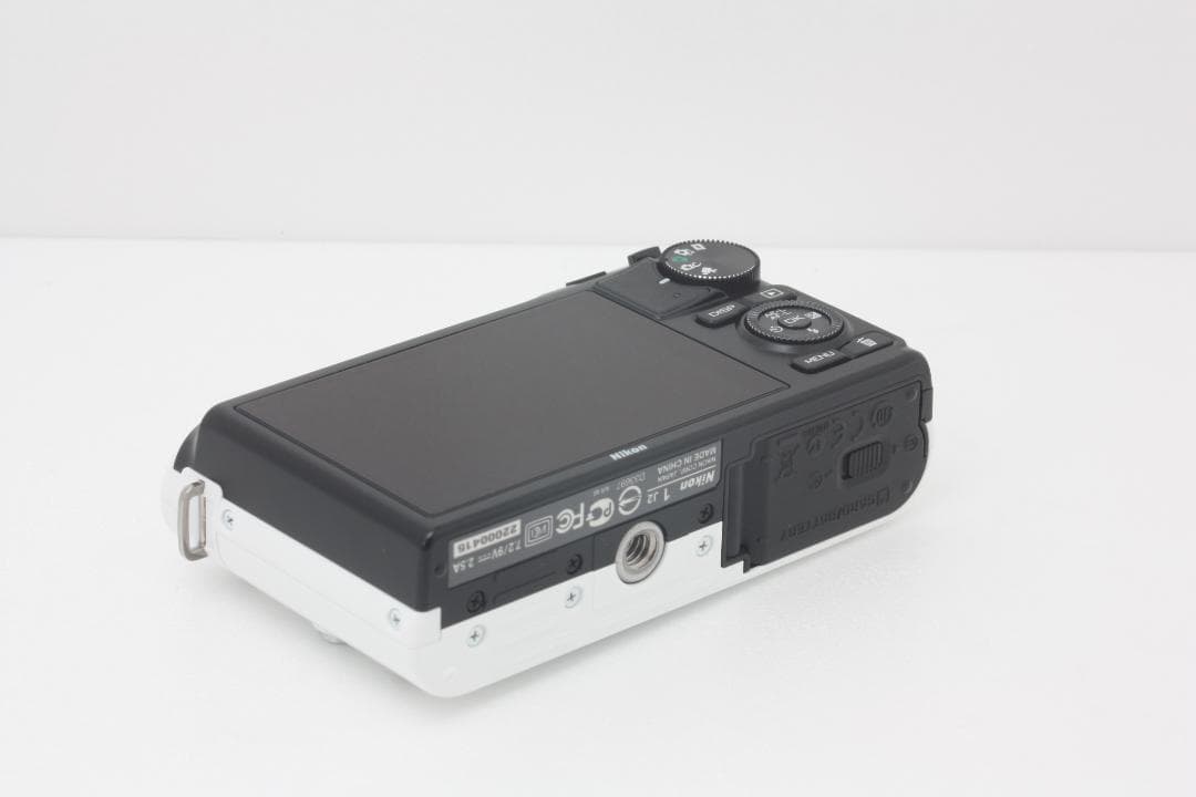 ニコン Nikon 1 J2 ボディ ホワイト 付属品多数 #306b