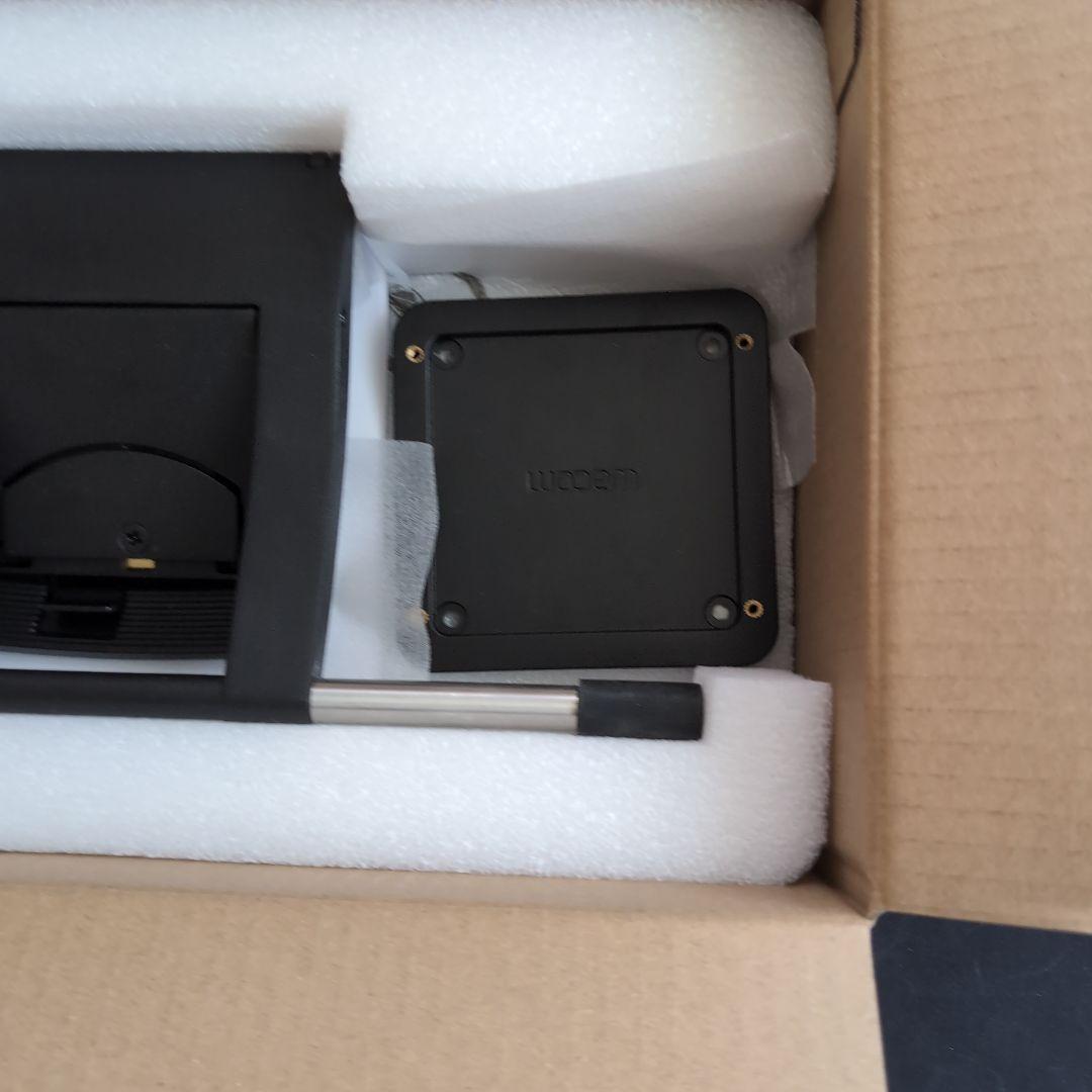 WACOM　Wacom Cintiq 16 用スタンド　ACK620K