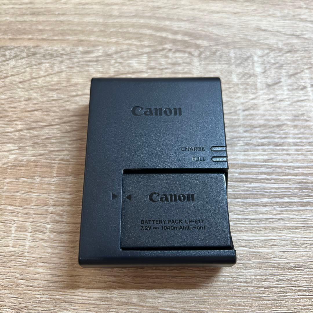 Canon EOS kiss x9 動作◯　おまけ付き！　初心者の方にもおすすめ