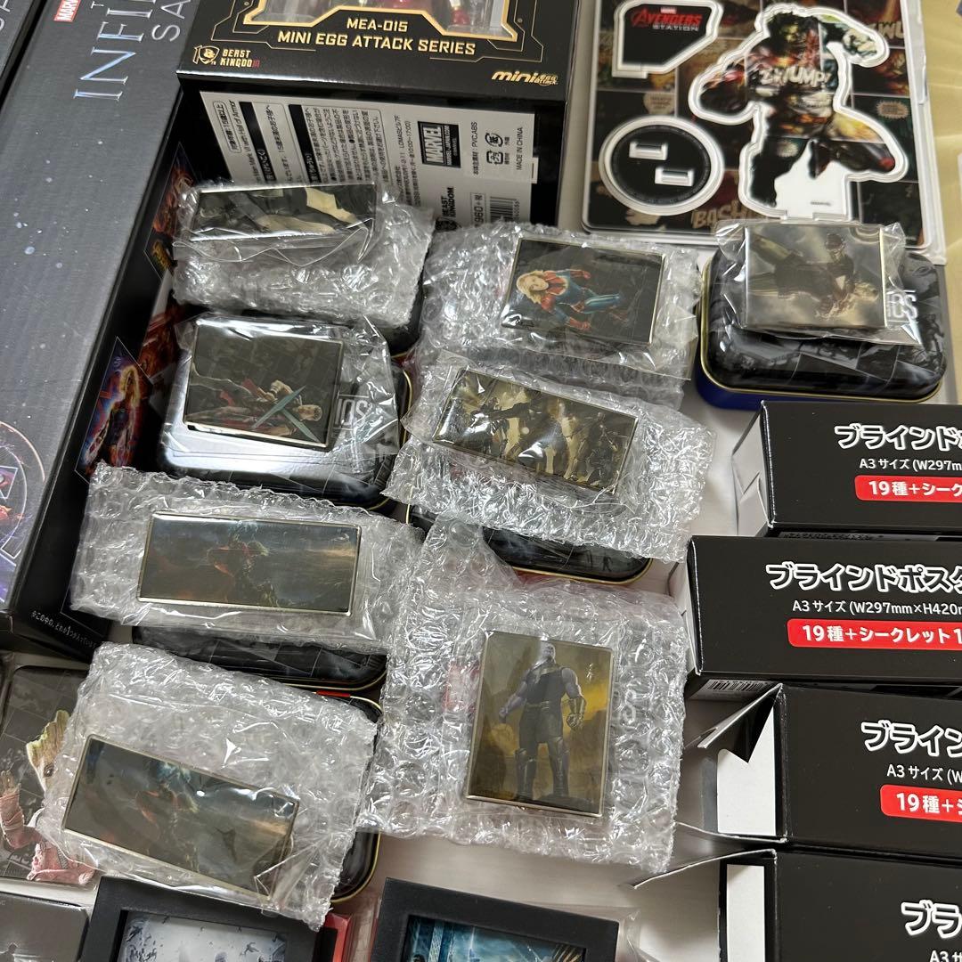 マーベル アベンジャーズ ポスター アクリルスタンド ガチャ フィギュア