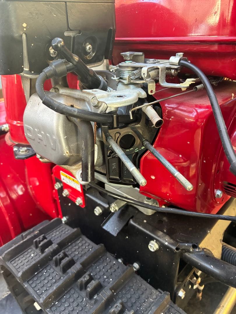 Honda 除雪機 HSS760nキャタピラ式 赤