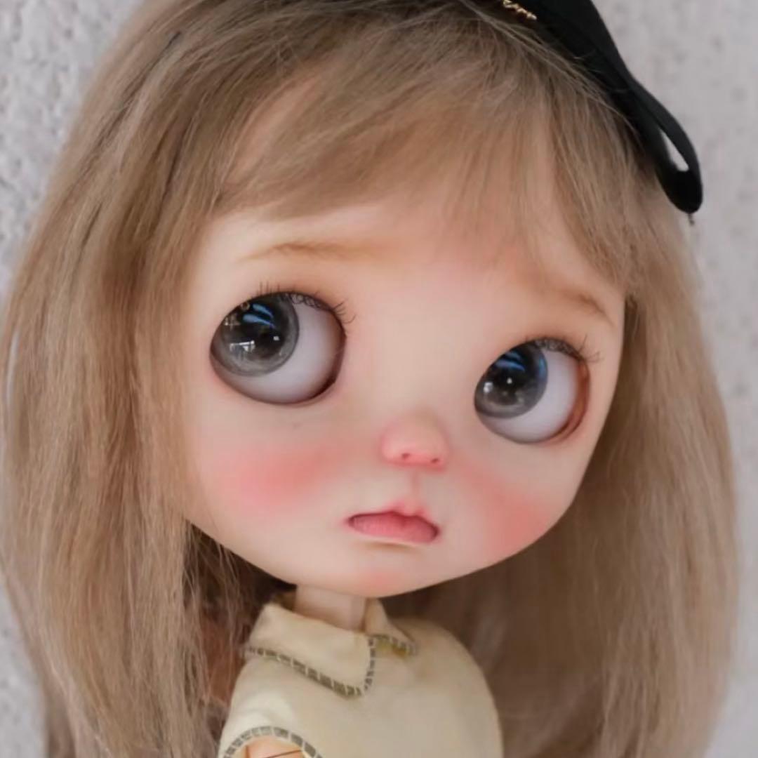 カスタムブライス 人気海外作家様 ナチュラルメイク 幼い 困ったちゃん 薄メイク