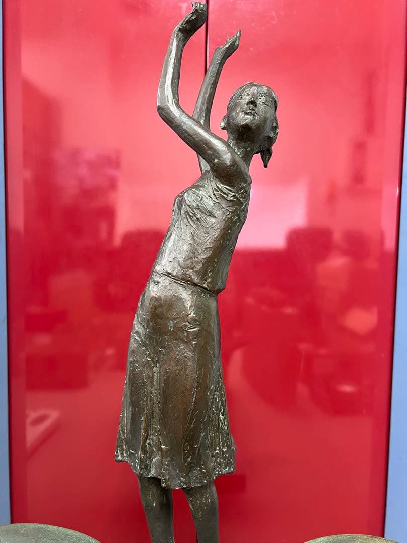 田中彰　ブロンズ　13.4kg H95cm 印銘「田中AKIRA」　幅約46cm