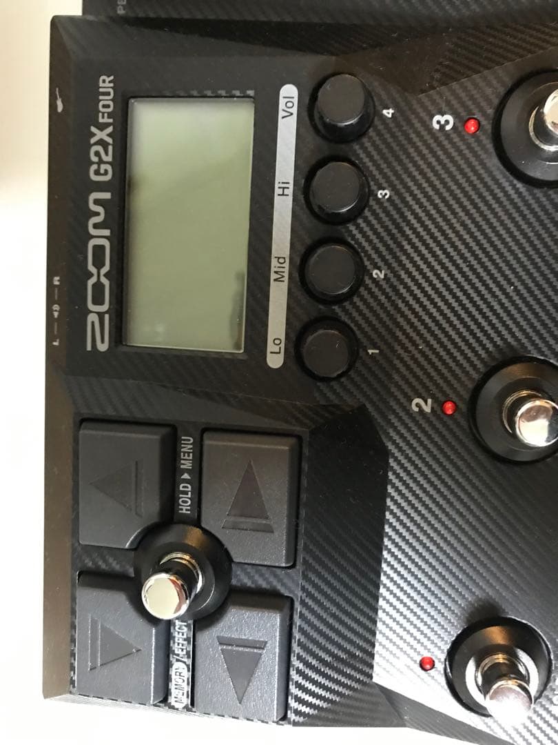 ZOOM g2x four (大幅値下げ）