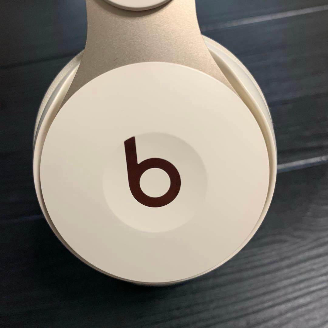 Shin　beats solo pro アイボリー　ワイヤレスヘッドホン