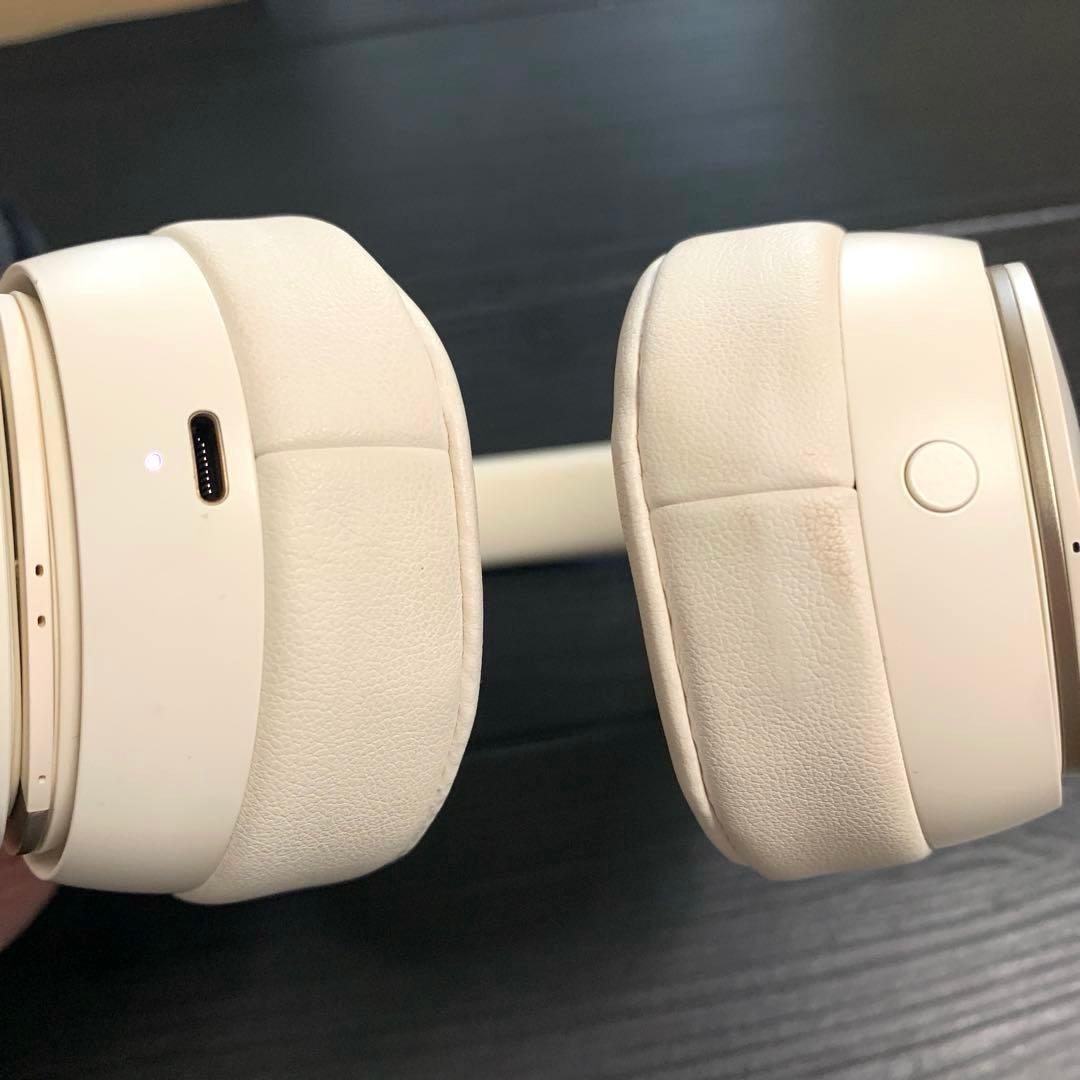 Shin　beats solo pro アイボリー　ワイヤレスヘッドホン