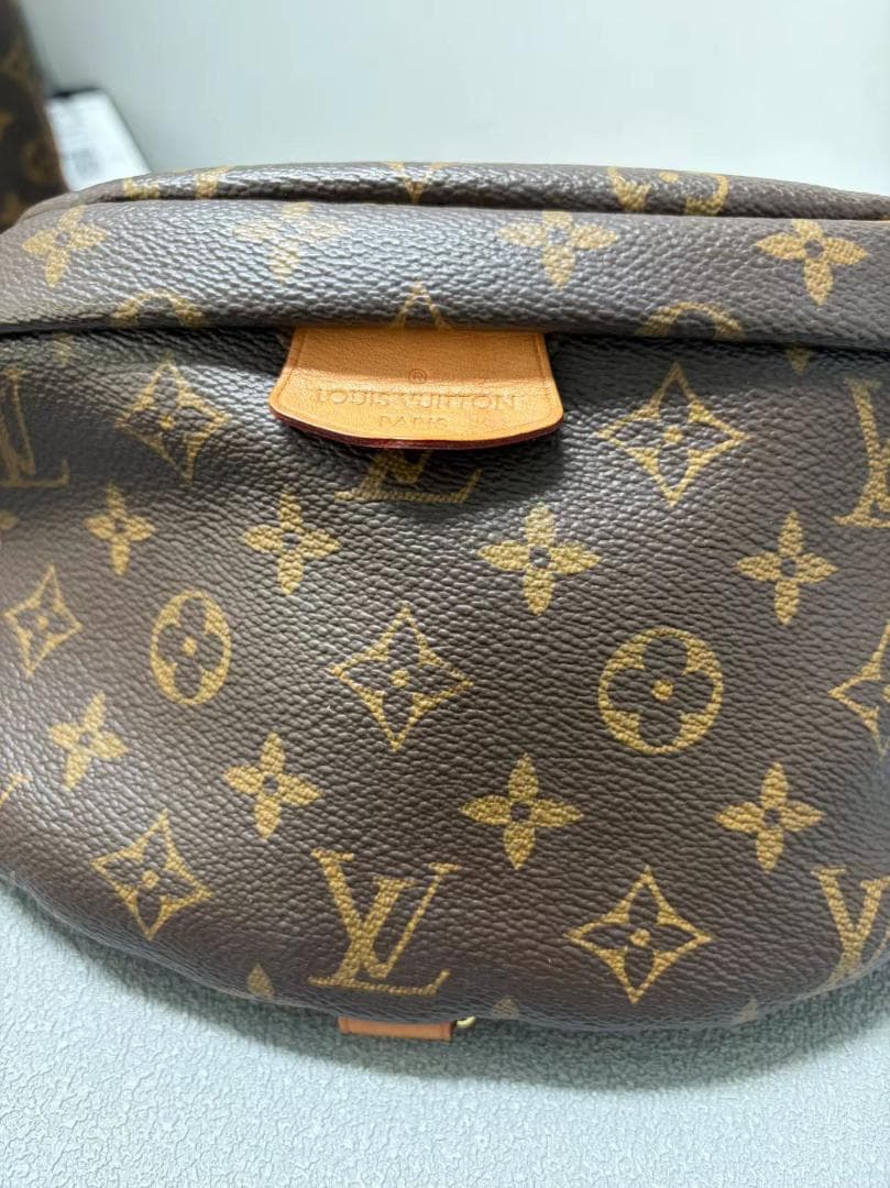 ルイヴィトン　ボディバッグ　バムバッグ　M43644