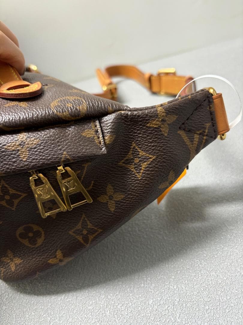 ルイヴィトン　ボディバッグ　バムバッグ　M43644
