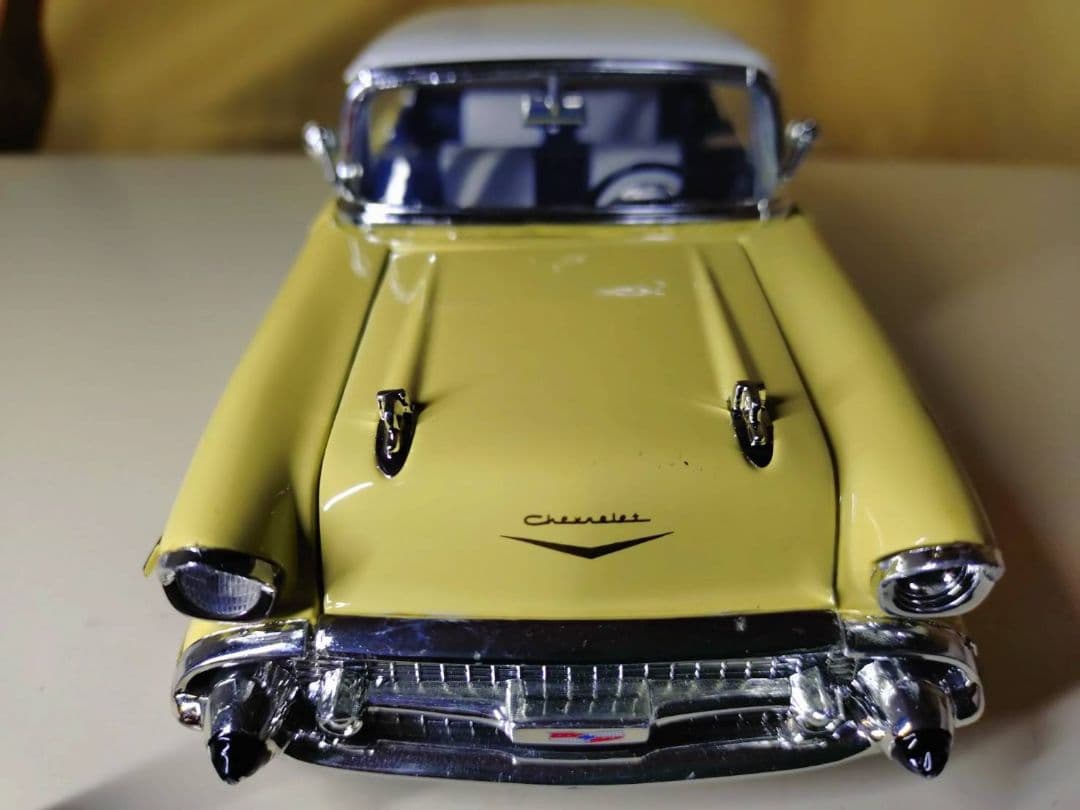 1957 シボレー・ベルエア Jada toys 1/24