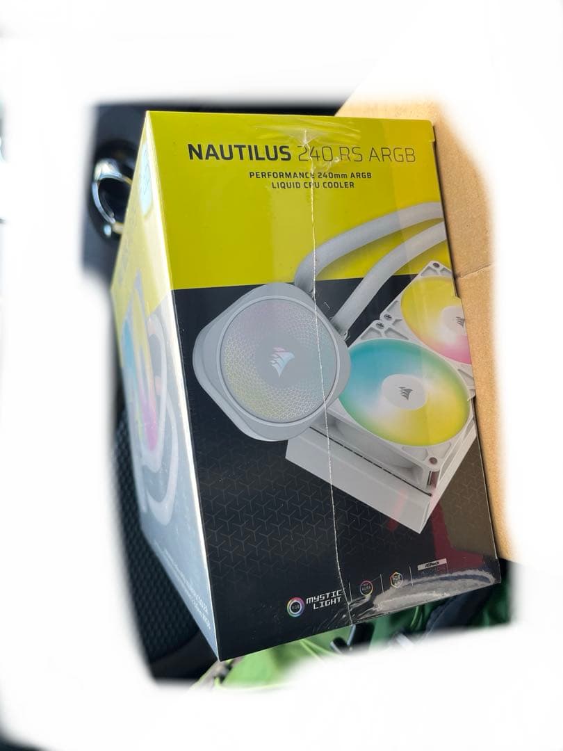 【新品未開封】NAUTILUS 240 RS ARGB【ホワイト】