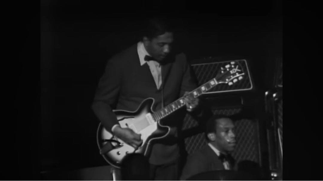 Crucianelli España EL-36 67〜68年 VOX EKO