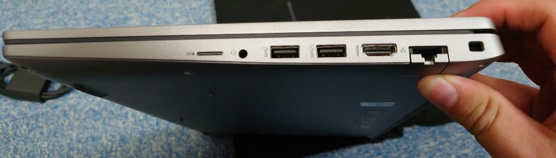 DELL / 12世代 i5 / 8GB/ 512GB / ほぼ新品