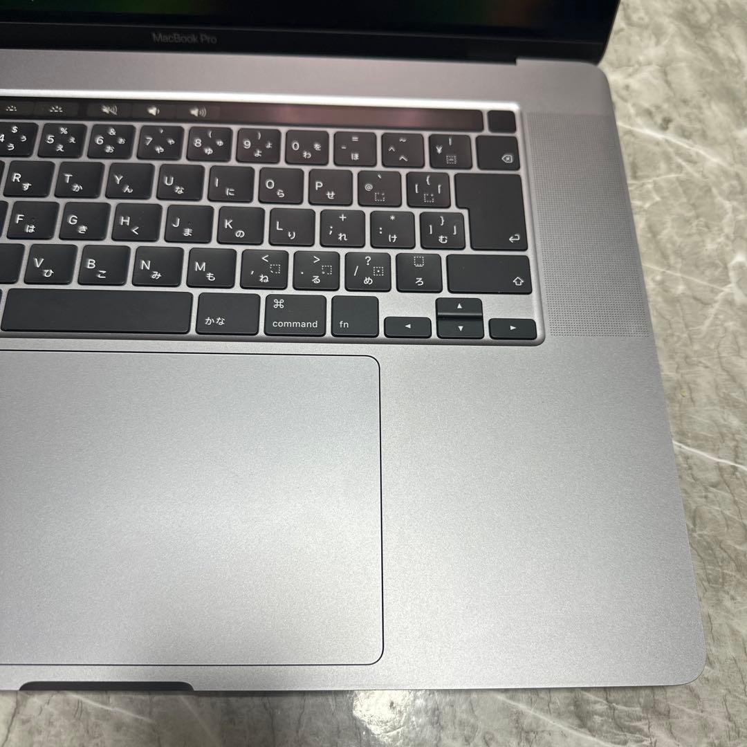 MacBookPro 16インチ i7/512GB/16GB MVVJ2J/A