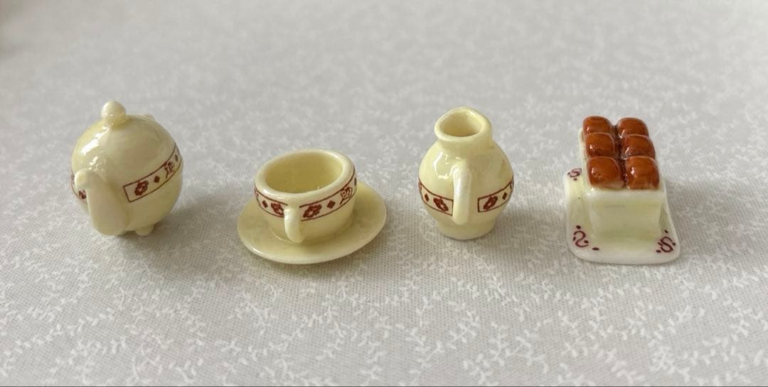 フェーヴ　おやつの時間　フランス　ミニチュア