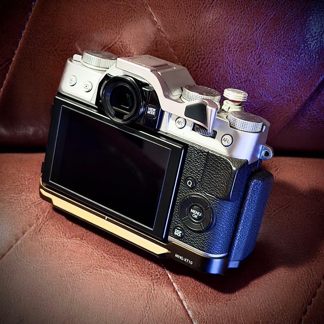 【ショット数:219】Fujifilm X-T20 ボディ 箱/付属品多数