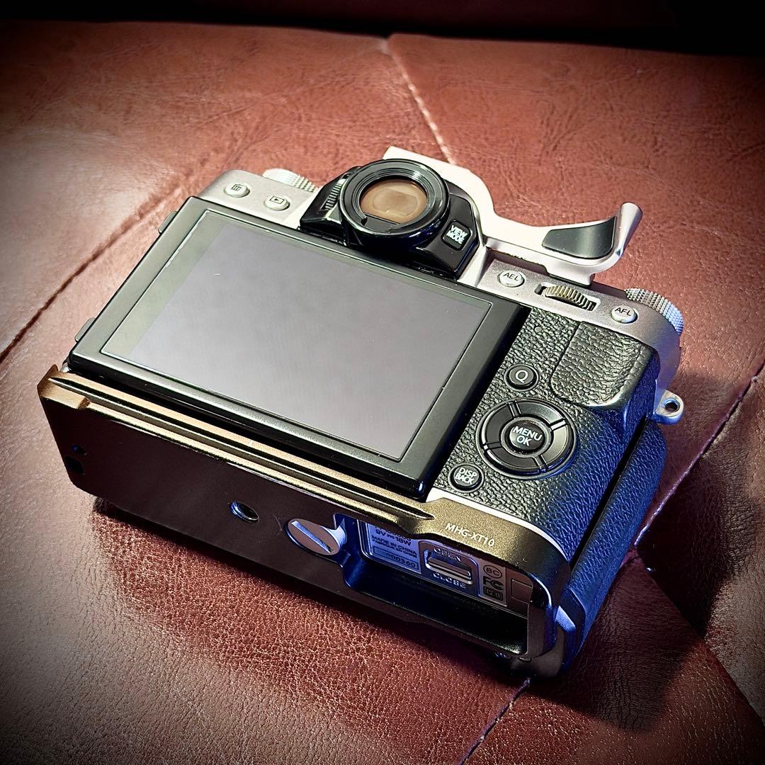 【ショット数:219】Fujifilm X-T20 ボディ 箱/付属品多数