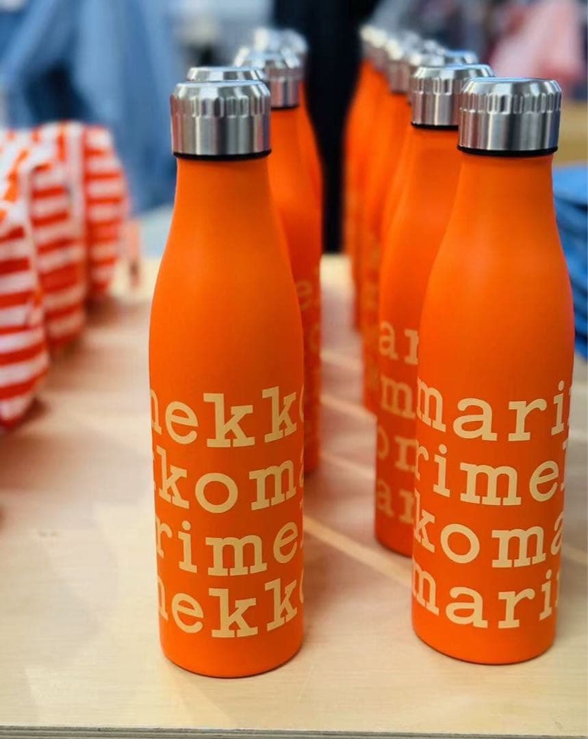 【マリメッコ】マリロゴ ステンレスボトル オレンジ 水筒