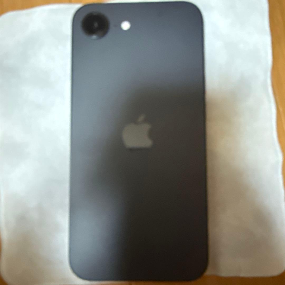 スマートフォン本体 iphone16e