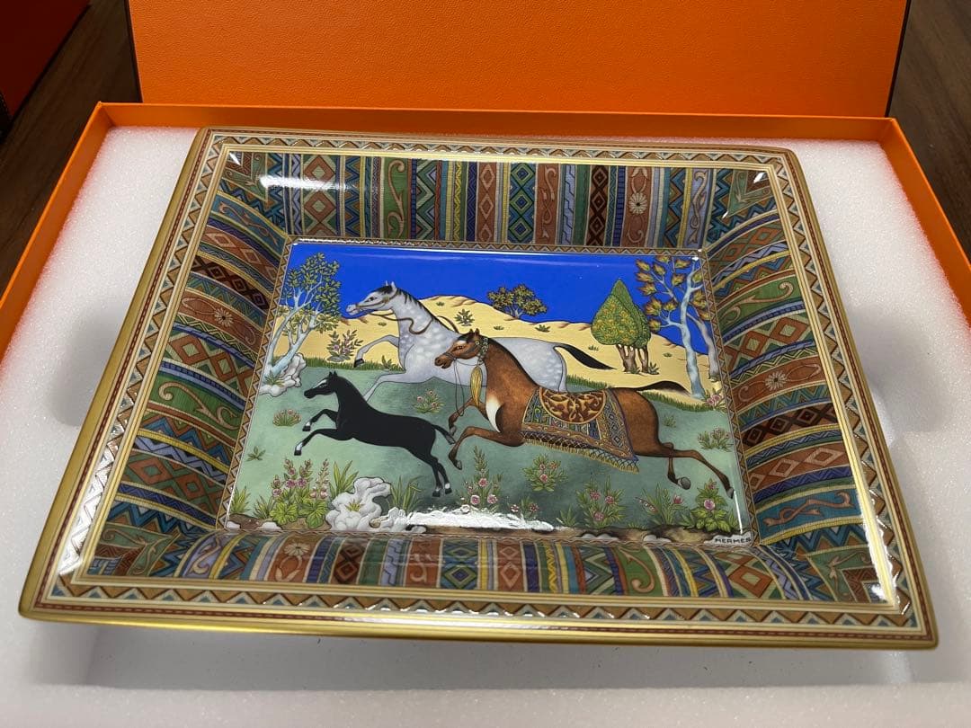 HERMES エルメス シュヴァルドリアン ヴィドゥポッシュ スクエアプレート馬