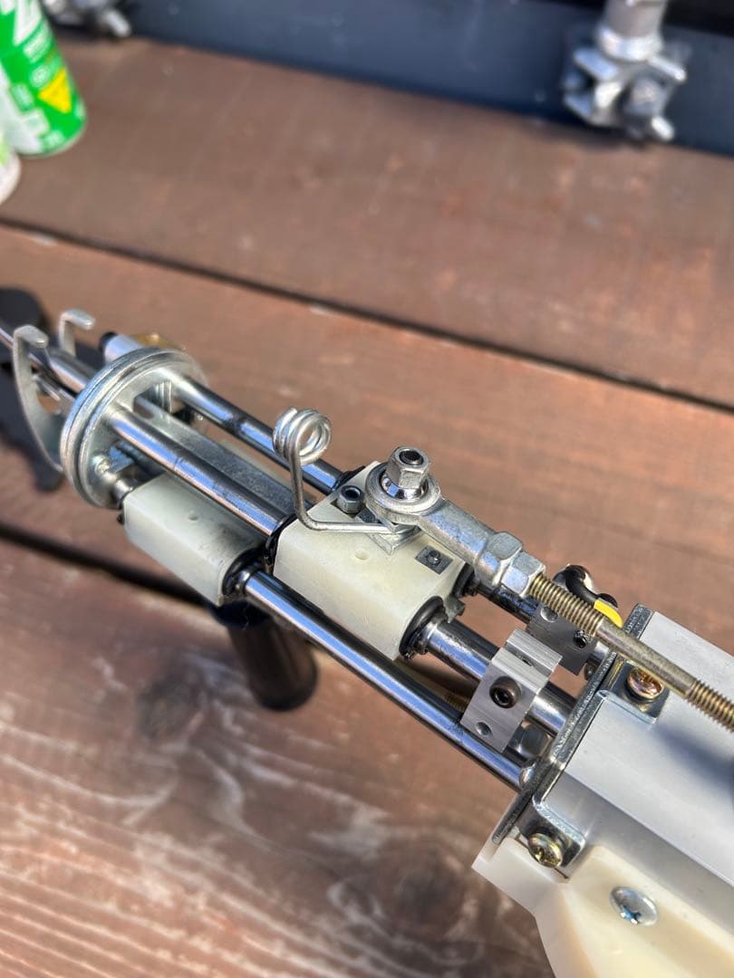 パート① 絶対お得 タフティングガン ラグマタグ AK-DUO 木枠 フルセット