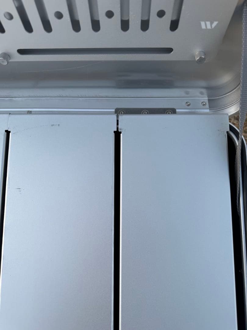 アルミ製拡張テーブル DIYアルミコンテナ47L回転チェアセット