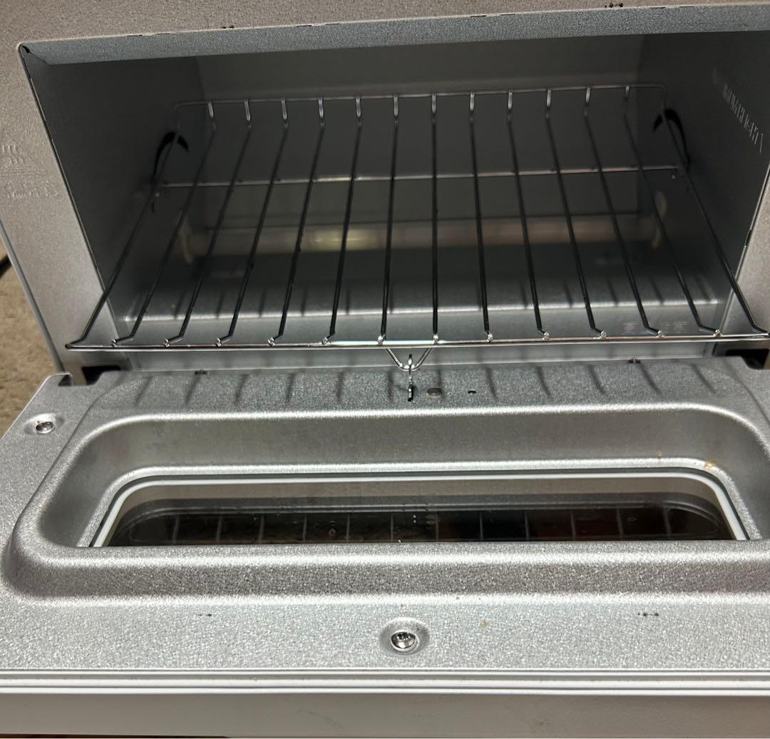 バルミューダ　リベイカー　白