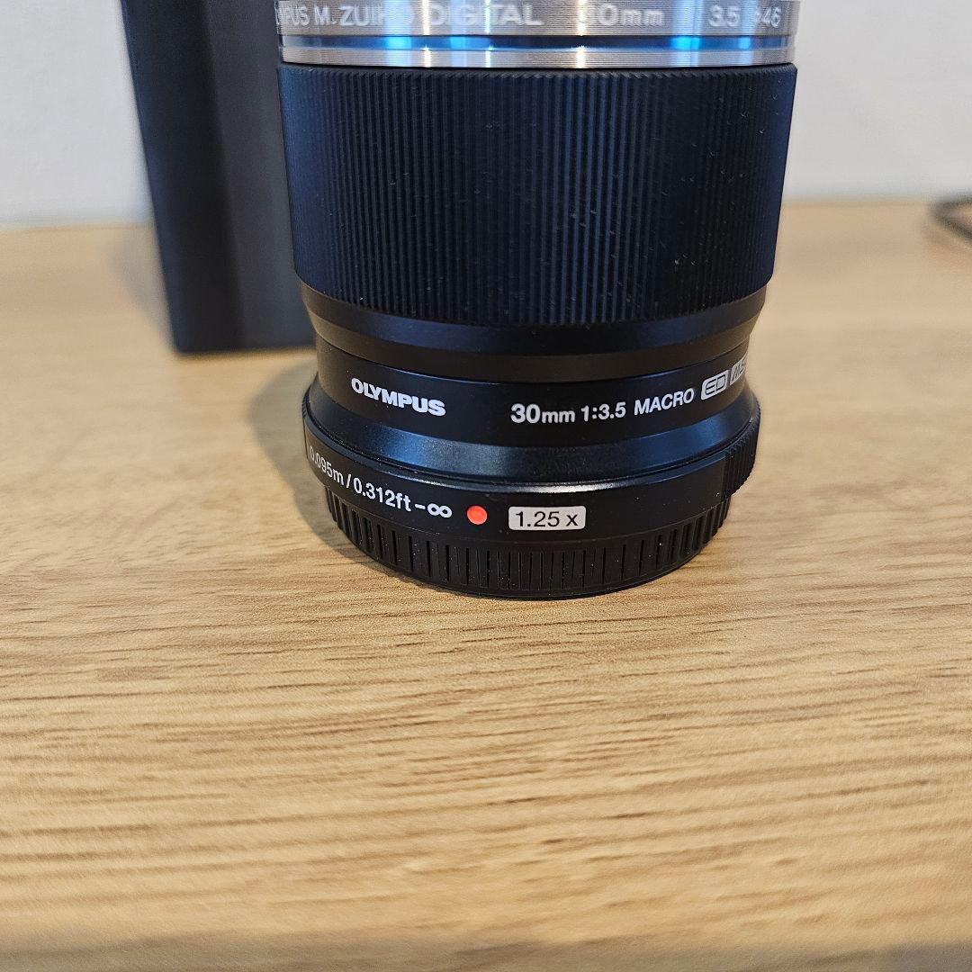 OLYMPUS M.ZUIKO DIGITAL ED 30mm f3.5【中古】