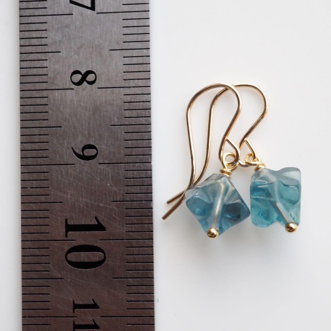 【Ruby】SALE＊グラデーションコーラル(珊瑚)ピカケ3連ピアス