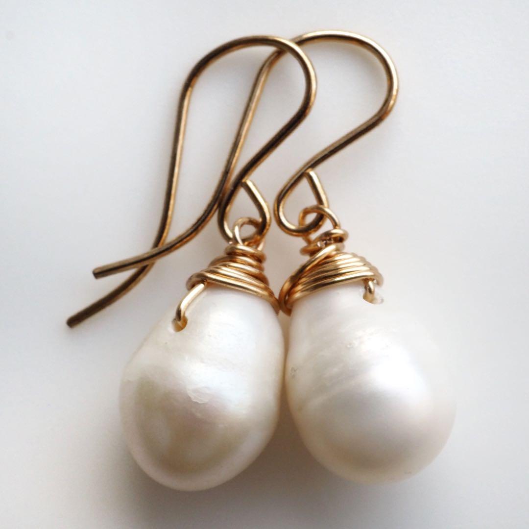 【Ruby】SALE＊グラデーションコーラル(珊瑚)ピカケ3連ピアス