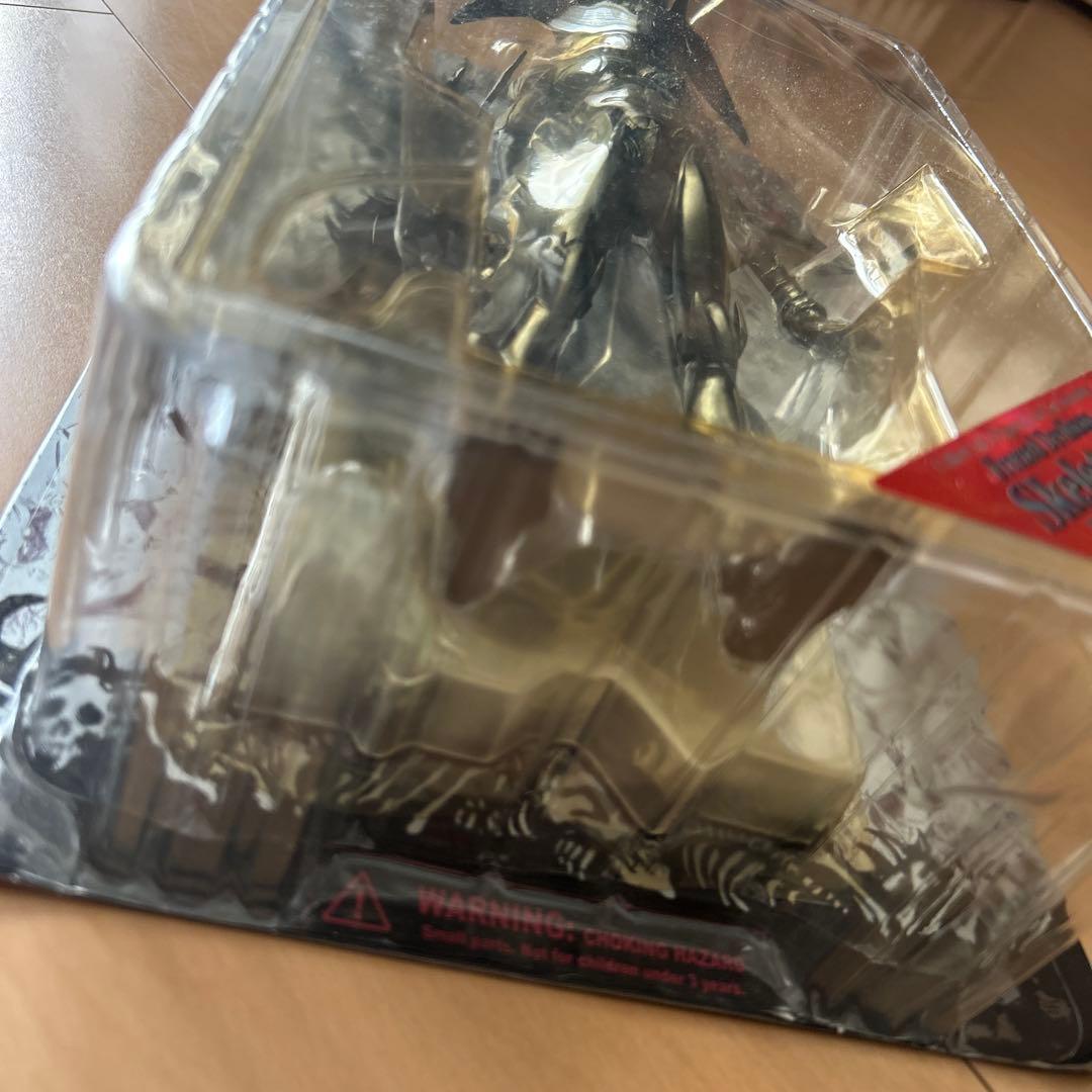 【即購入ok!!】AMON アモンフィギュア ダークデザイン 新品未開封