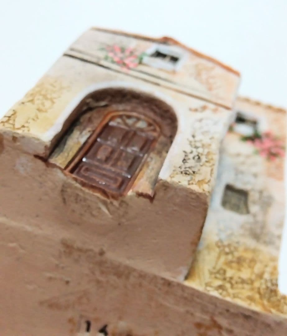 ゴーハウス★GAULT HOUSE お花の装飾が可愛いフランスの家