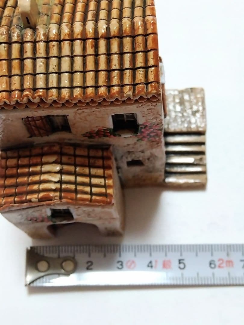 ゴーハウス★GAULT HOUSE お花の装飾が可愛いフランスの家