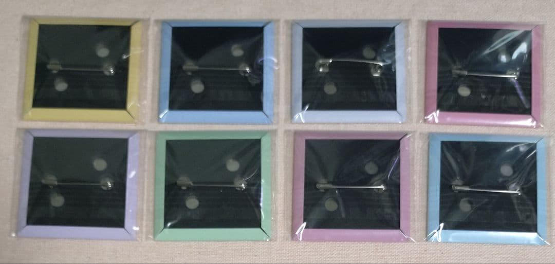 CLOCK ZERO　スクエア缶バッジ　バースデーver.　全8種セット